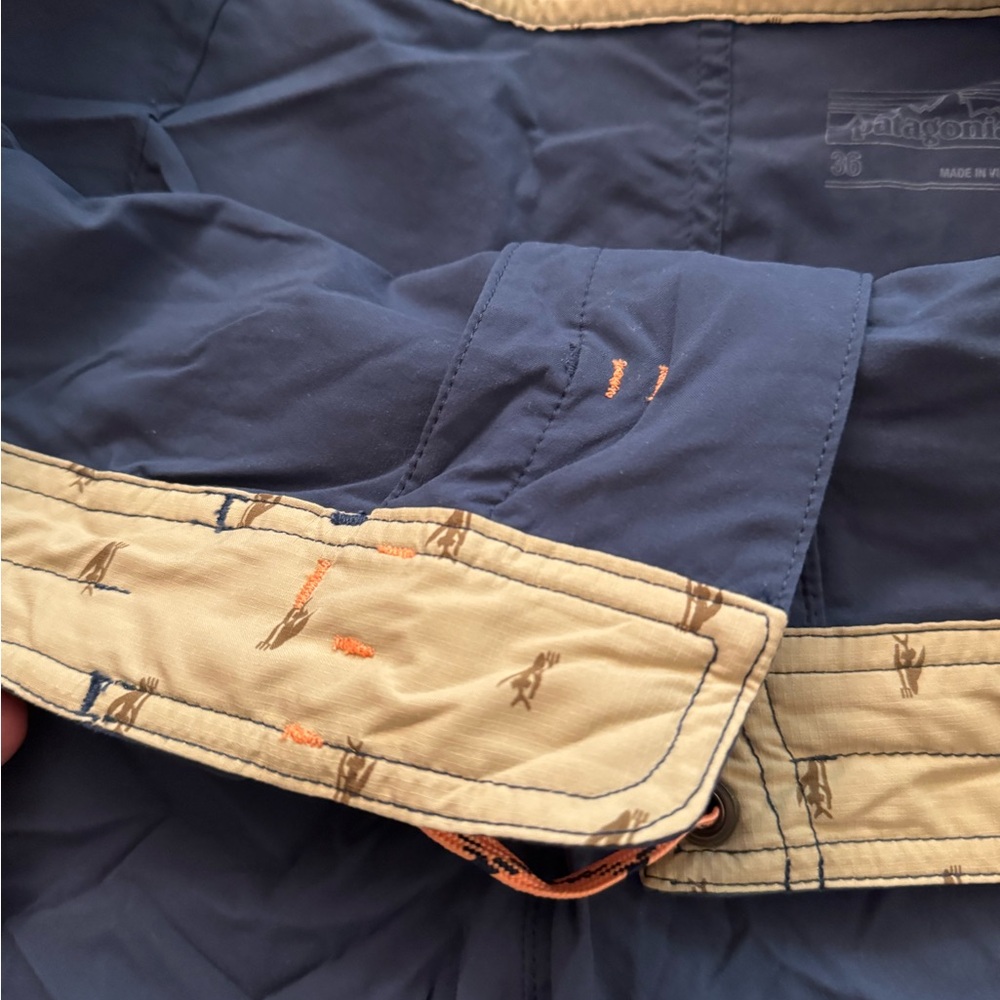 Patagonia Men's Blue Shorts - Picture 4 of 6